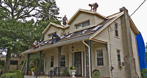 Best Emergency Roof Repair  in Clive, IA